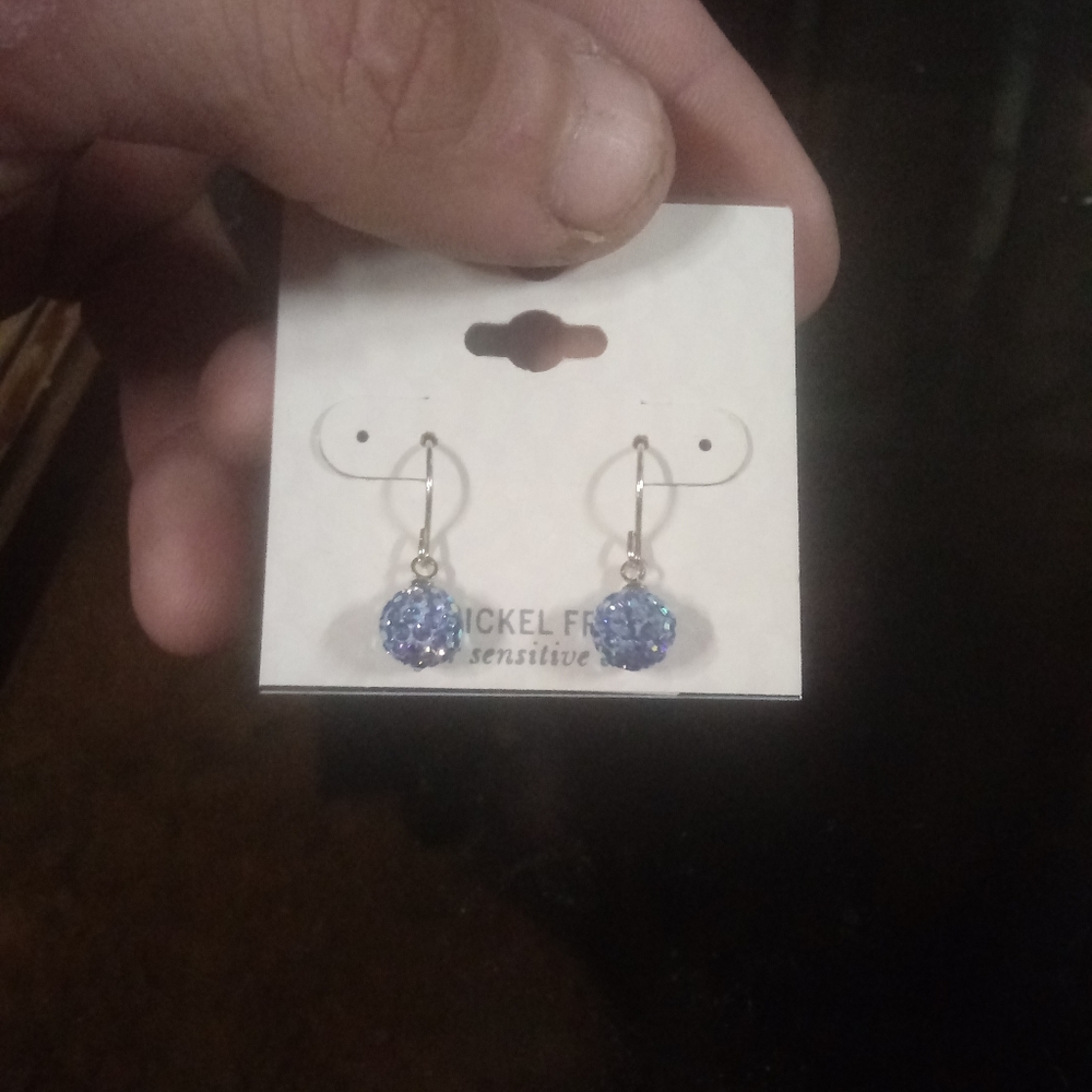Earings